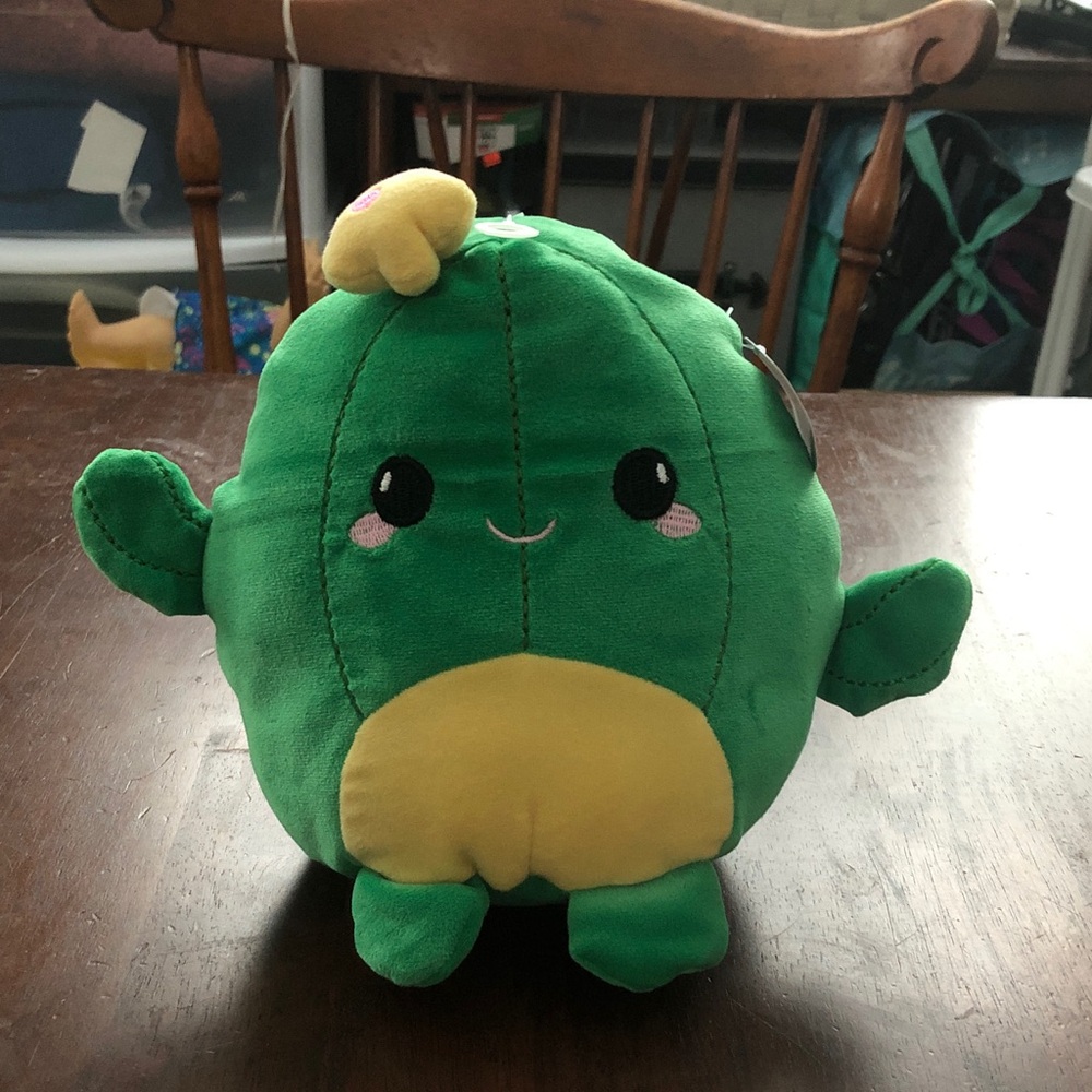 🥤 Cactus Plush with Yellow Flower on Head